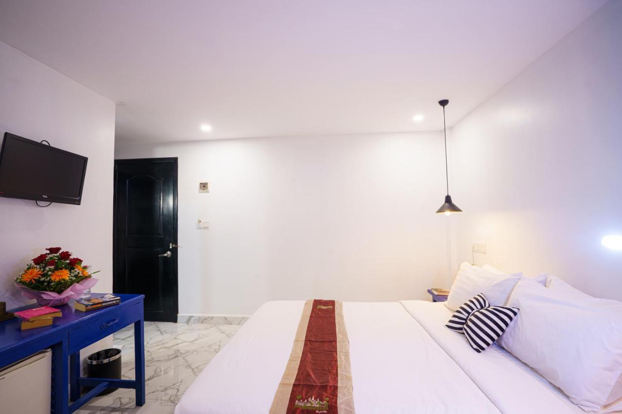 Hotel The Rabbit Hole & 3*